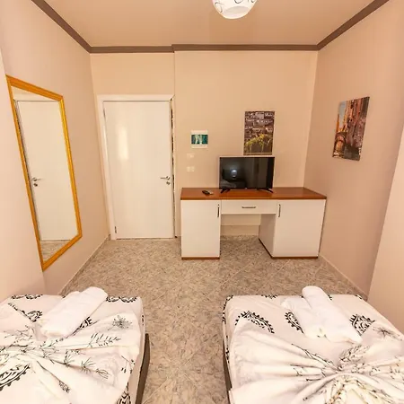 Fiore Hotel 3*